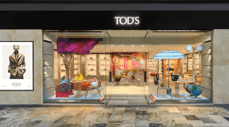 TOD's, SİNGAPUR'da MARINA BAY SANDS MAĞAZASINI YENİLEDİ