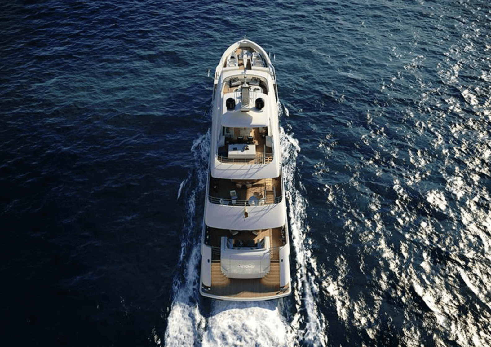 ÖZEL LÜKS YAT; HEESEN APOLLO 