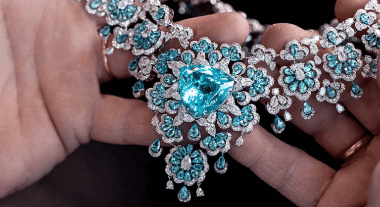 CHOPARD PRECIOUS LACE KOLYESİ. Times de Luxe
