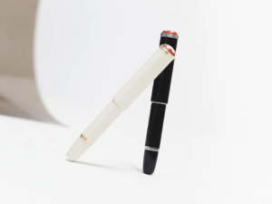 MONTBLANC HERITAGE "ROUGE et NOIR" ÖZEL SÜRÜMÜ. Times de Luxe