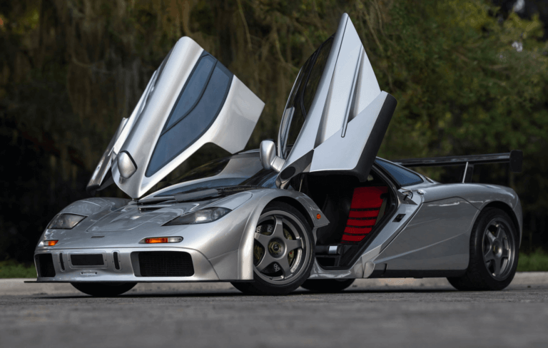 1998 MCLAREN F1 COUPE OTOMOBİLİ. Times de Luxe