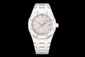 AUDEMARS PIGUET, BEYAZ SERAMİK ROYAL OAK SAATİNİ SUNUYOR | Times de Luxe