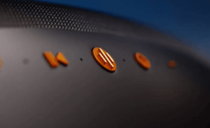 BOWERS & WILKINS ZEPPELIN HOPARLÖRÜ DİKKAT ÇEKİCİ RENKLERDE | Times de Luxe