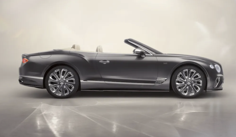 BOODLES ve MULLINER BENTLEY MÜCEVHER SUNUYOR BOODLES ve MULLINER BENTLEY MÜCEVHER SUNUYOR | Times de Luxe