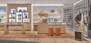 LOUIS VUITTON, TOKYO'da ISETAN SHINJUKU'da ERKEK BUTİĞİ AÇTI | Times de Luxe
