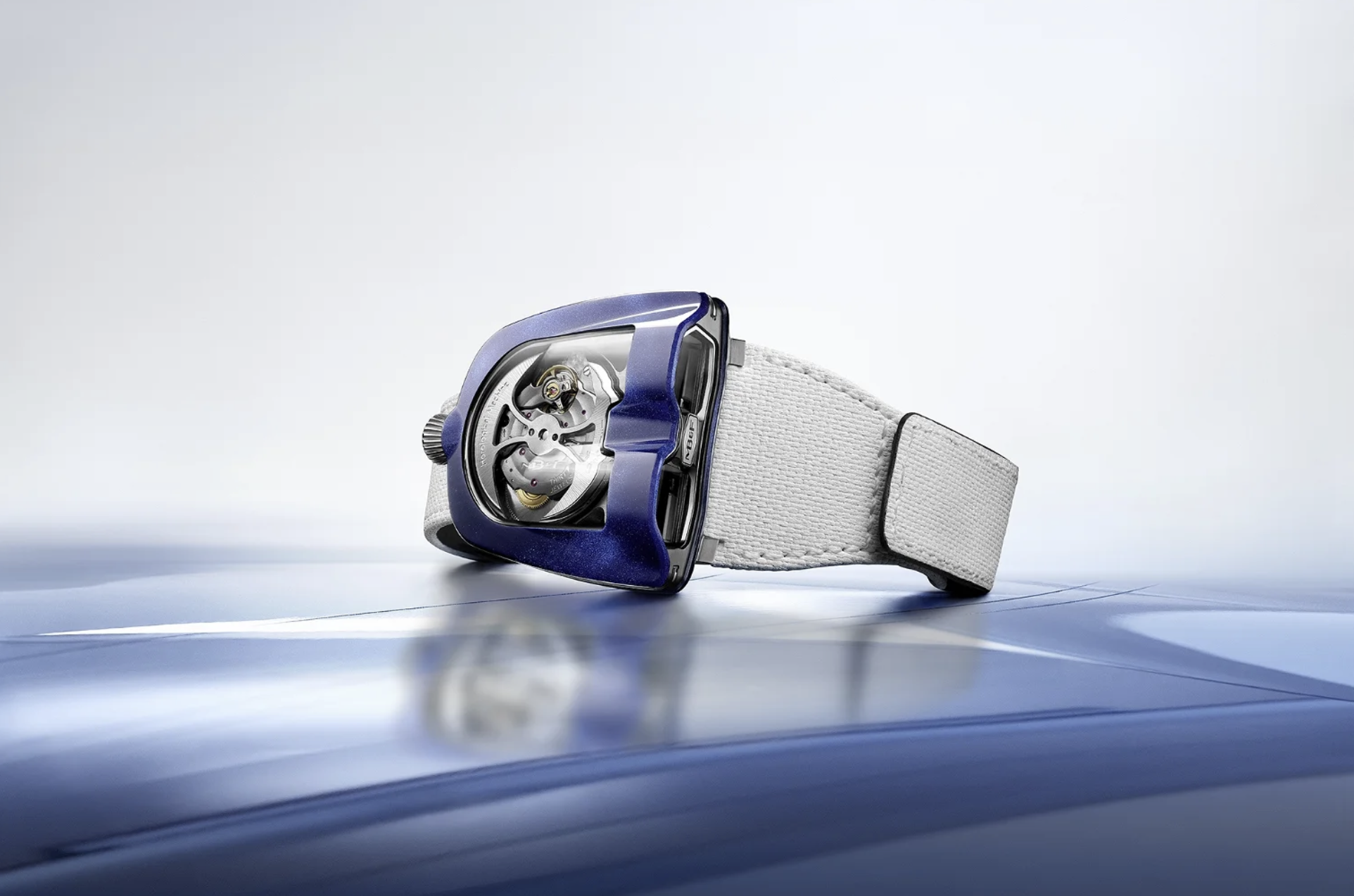 MB&F, HM8 MARK 2 BLUE LIMITED EDITION | Times De Luxe