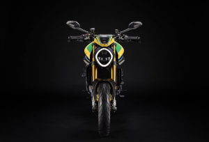 DUCATI, AYRTON SENNA için LİMİTLİ ÜRETİMİNİ SUNAR