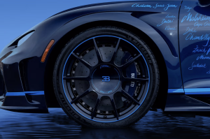BUGATTI, CHIRON L'ULTIME MODELİNE SON VERİYOR | Times de Luxe