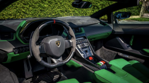 LAMBORGHINI VENENO ROADSTAR, MÜZAYEDE'de 6 Milyon$'a SATILDI | Times de Luxe