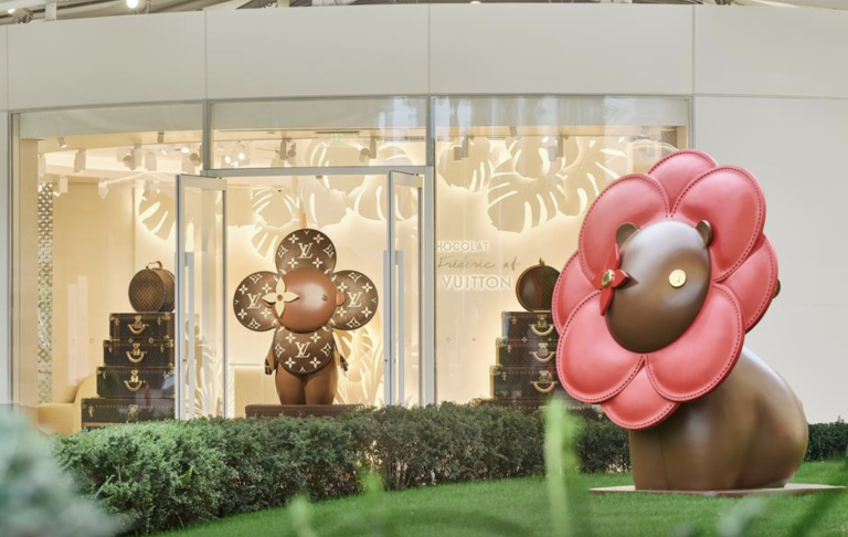 LOUIS VUITTON, ŞANGAY'da İLK ÇİKOLATA BUTİĞİNİ AÇTI | Times de Luxe