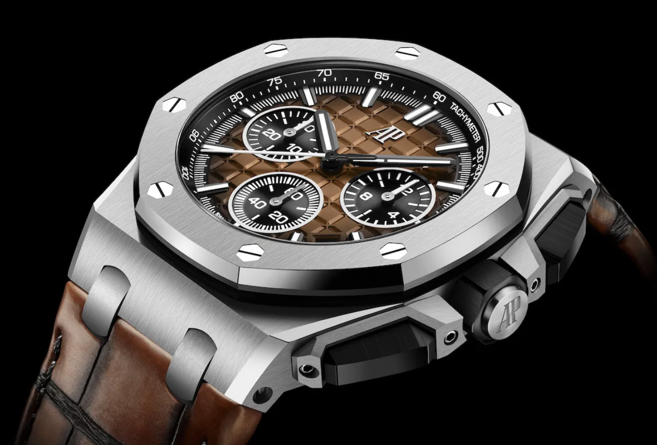 AUDEMARS PIGUET, YENİ ROYAK OAK OFFSHORE MODELLERİ | Times de Luxe