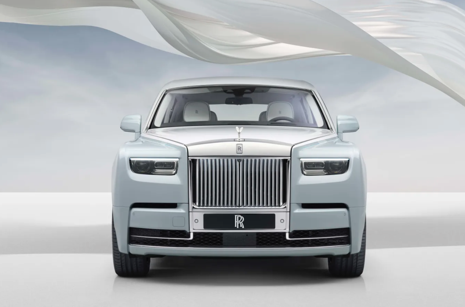 ROLLS-ROYCE, PHANTOM SCINTILLA ÖZEL KOLEKSİYONU | Times de Luxe