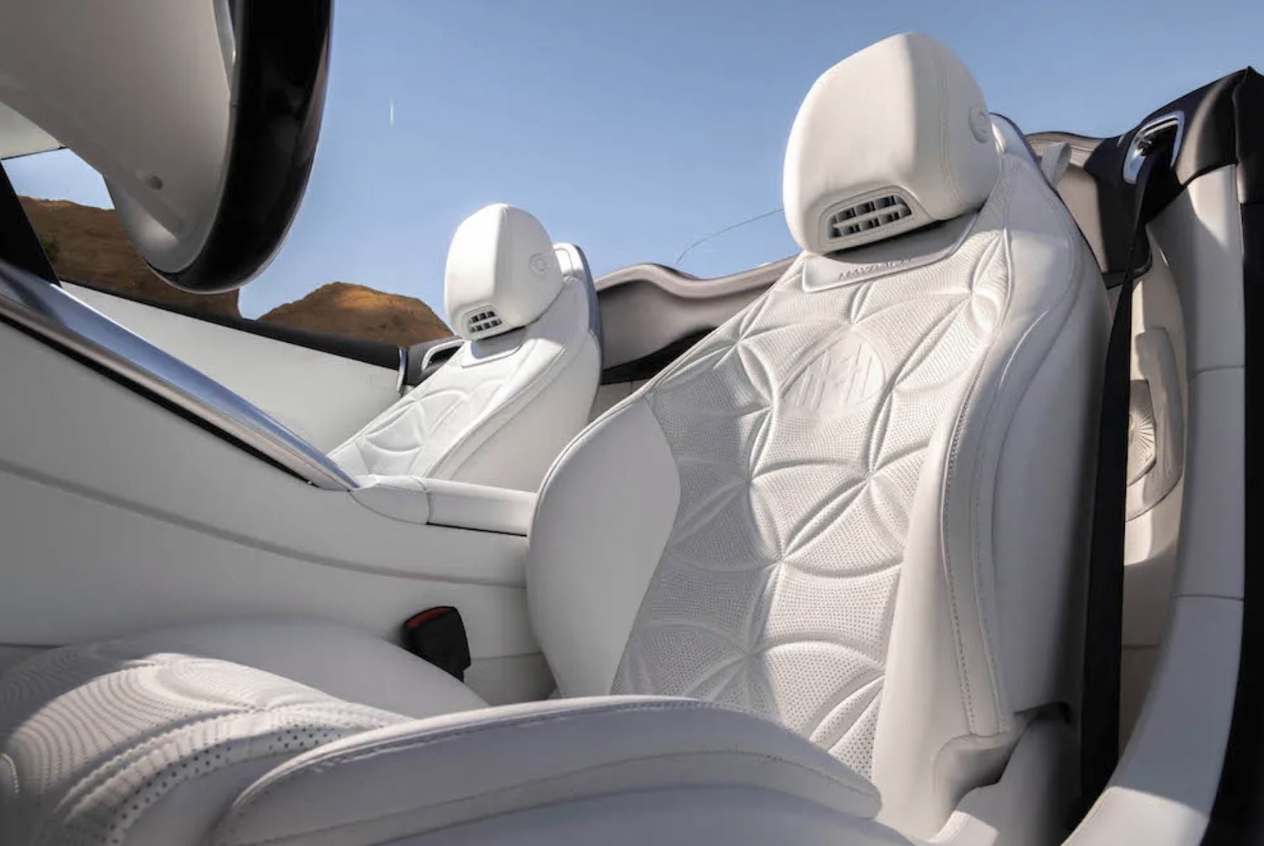 EN SPORTİF MAYBACH ile TANIŞIN | Times de Luxe