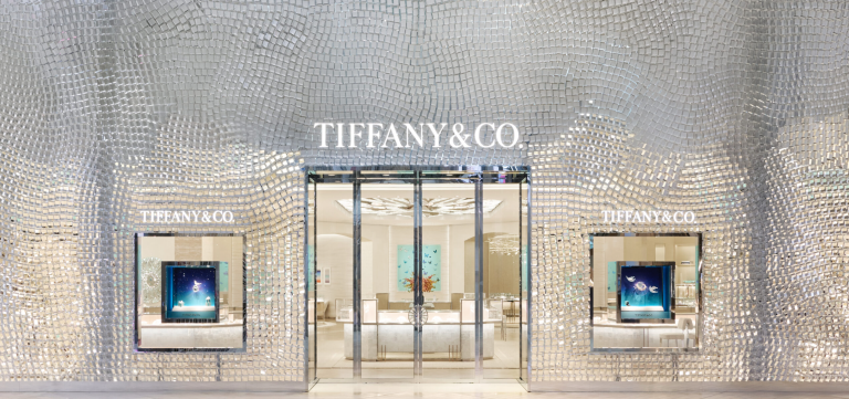 TIFFANY & Co, TORONTO YORKDALE ALIŞVERİŞ MERKEZİNDE YENİ BUTİĞİNİ AÇTI TIFFANY & Co, TORONTO YORKDALE ALIŞVERİŞ MERKEZİNDE YENİ BUTİĞİNİ AÇTI | Times de Luxe