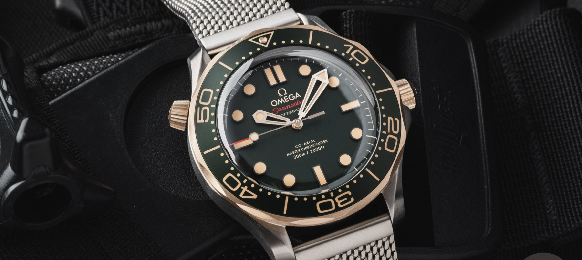 OMEGA SEAMASTER DIVER 300M TİTANYUM ve BRONZ ALTIN | Times de Luxe