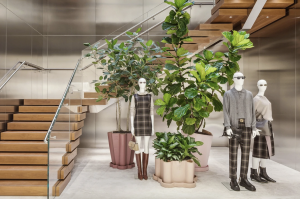 FENDI, MIAMI'de YENİLENMİŞ MAĞAZASINI AÇTI | Times de Luxe