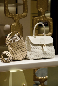 DELVAUX, KALİFORNİYA'da SOUTH COAST PLAZA'da YENİ BUTİK AÇTI | Times de Luxe