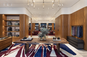 BRIONI TOKYO'da YENİ AMİRAL MAĞAZA AÇTI | Times de Luxe