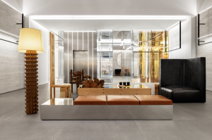 CELINE, KUVEYT AVENUES MALL'da YENİ BUTİK AÇTI | Times de Luxe