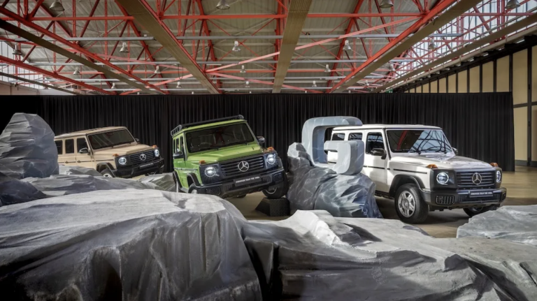 MERCEDES-BENZ, YENİ G-SERİSİ 1980'lerden DAHA GÜÇLÜ | Times de Luxe