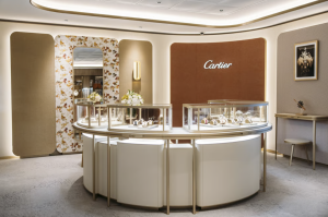 CARTIER, IWC ve PIAGET, THE RITZ-CARLTON'ın YATI LUMINARA'da AÇILIYOR | Times de Luxe