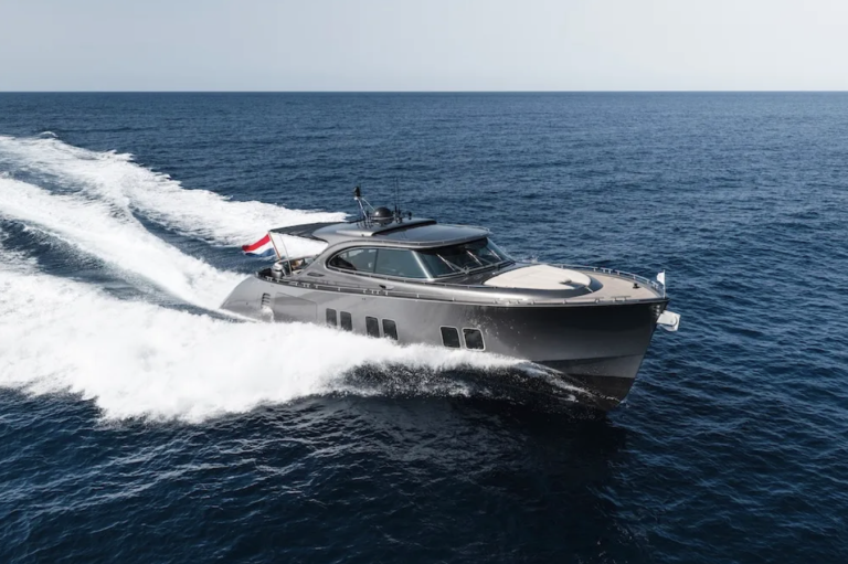 ZEELANDER YACHTS'ın YENİ ŞAHESERİ İLE TANIŞIN | Times de Luxe
