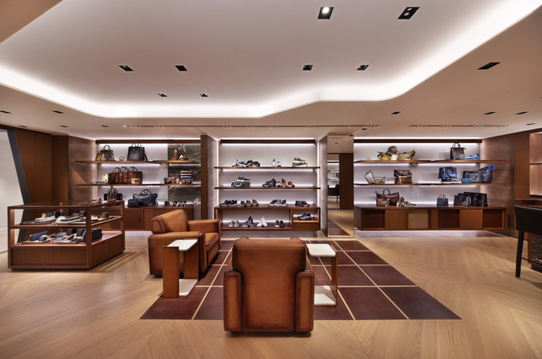 BERLUTI TOKYO'da IKEBUKURO SEIBU'da YENİ BUTİK AÇTI | Times de Luxe